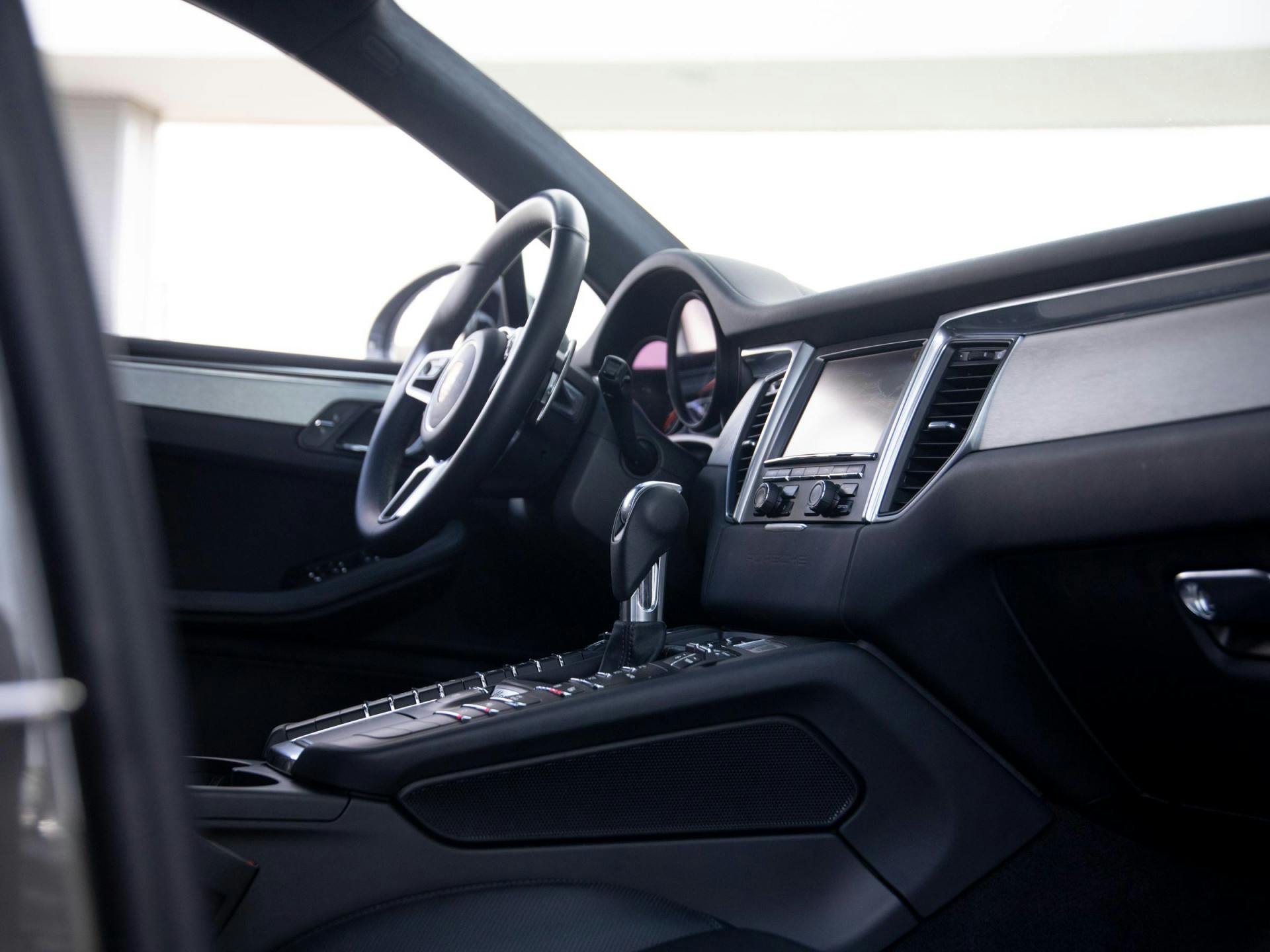 Porsche Macan 3.6 Turbo | Luchtvering | Pano | Burmester |